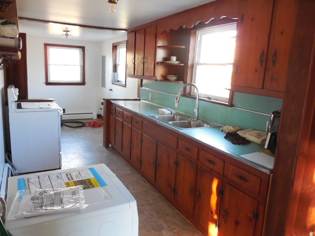 5015 Crumptown Rd - Photo 2 of 4