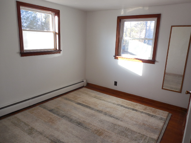 5015 Crumptown Rd - Photo 3 of 4