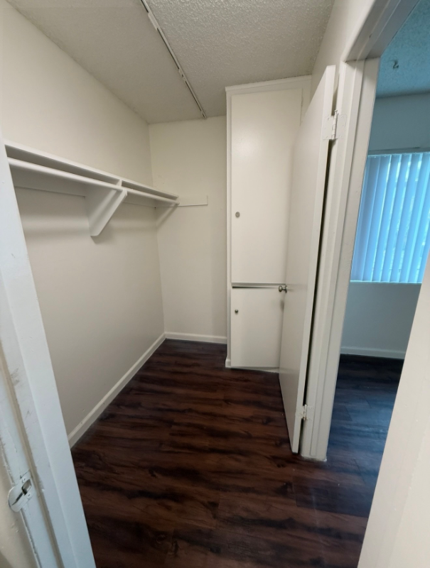 12129 Manor Dr #28 - Photo 6 of 8