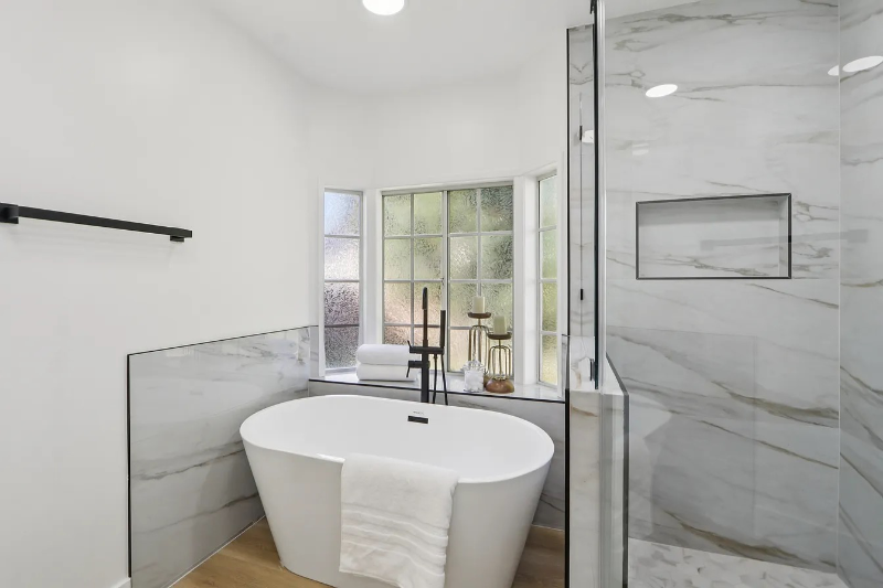 10007 Debra Ave - Photo 3 of 10