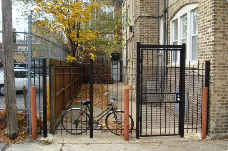 4663 N Lowell Ave #1 - Photo 2 of 8