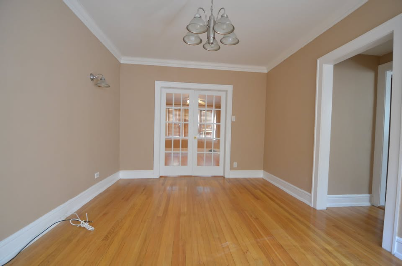 4663 N Lowell Ave #1 - Photo 3 of 8