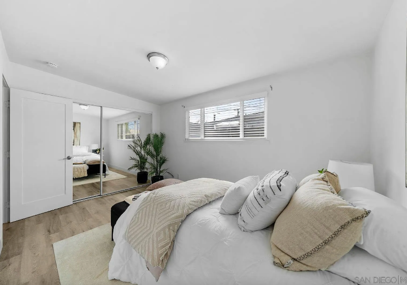 744 Oneonta Ave - Photo 6 of 20