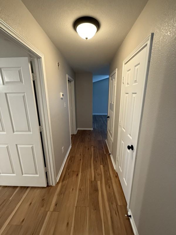 112 S Madison St - Photo 3 of 10