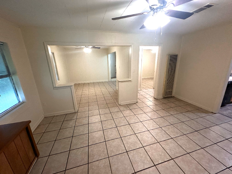 3925 Camilla Dr - Photo 6 of 20