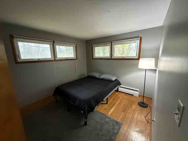 6076 Smith Rd - Photo 5 of 17