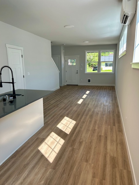 544 E Sunset Dr - Photo 5 of 11