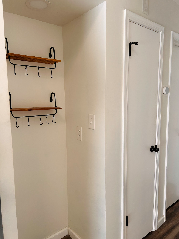 3511 Irvington Ct - Photo 4 of 14