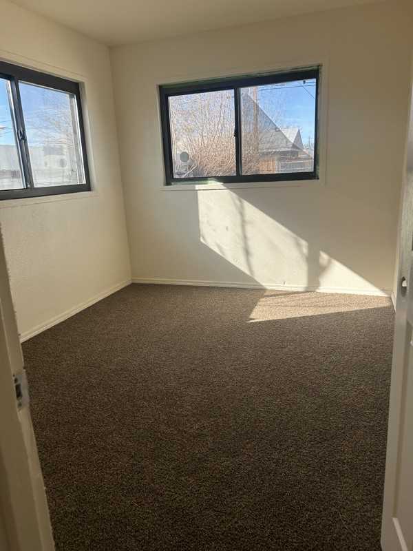 1516 N Ohio Ave - Photo 3 of 6