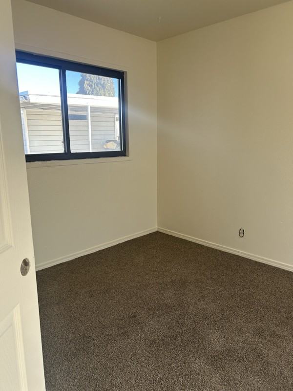 1516 N Ohio Ave - Photo 5 of 6