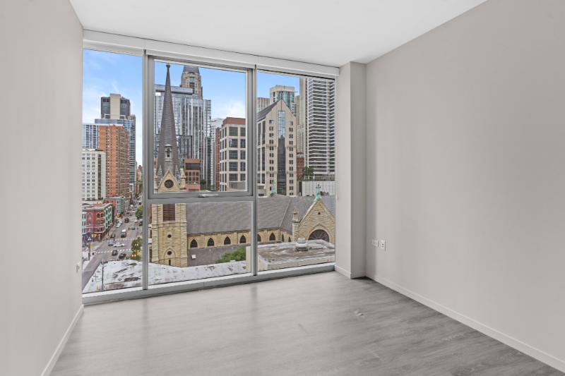 38 E Huron St - Photo 6 of 13