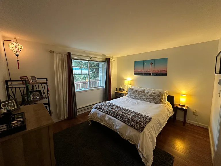 132 Ne 95th St #B202 - Photo 2 of 10