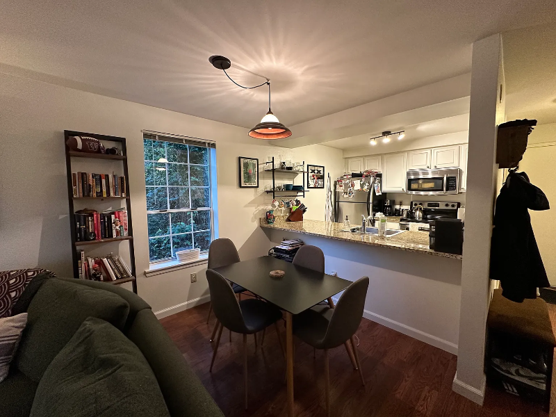 132 Ne 95th St #B202 - Photo 5 of 10