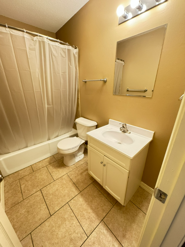 2030 J St #11 - Photo 5 of 7