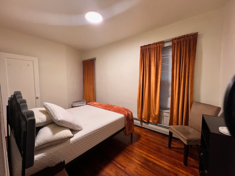 371 Hudson Ave Apt 2b #2B - Photo 4 of 7