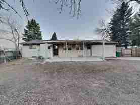 7133 W Hinsdale Dr - Photo 1 of 1