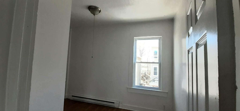 18 Esther St #3 - Photo 4 of 12