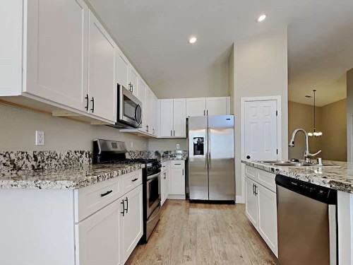 2913 Branch Creek Ct - Photo 4 of 10