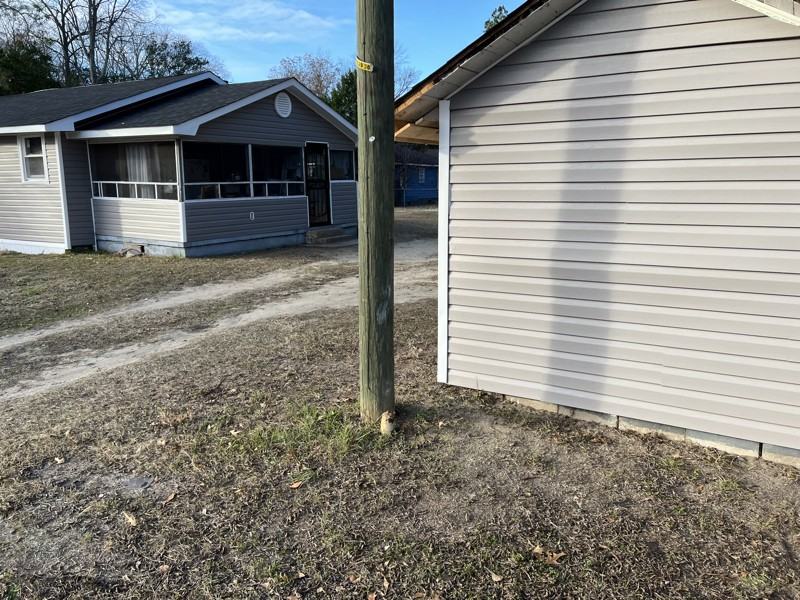 115 Gates St - Photo 2 of 15