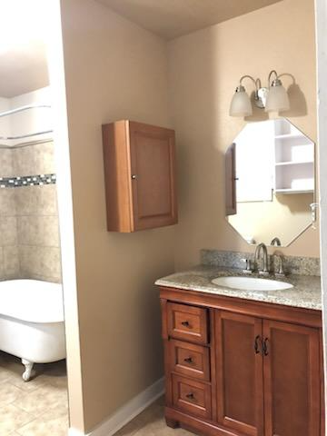 145 Wyoming Ave - Photo 7 of 15