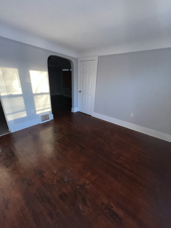 5520 Haverhill St - Photo 2 of 12