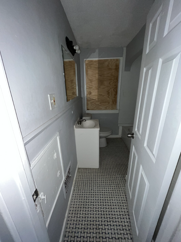 5520 Haverhill St - Photo 7 of 12