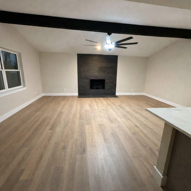 619 Wilson Ct - Photo 5 of 15