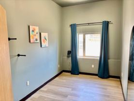 404 2nd Street - 4 Bedroom Unfurnished - Photo 1 of 1
