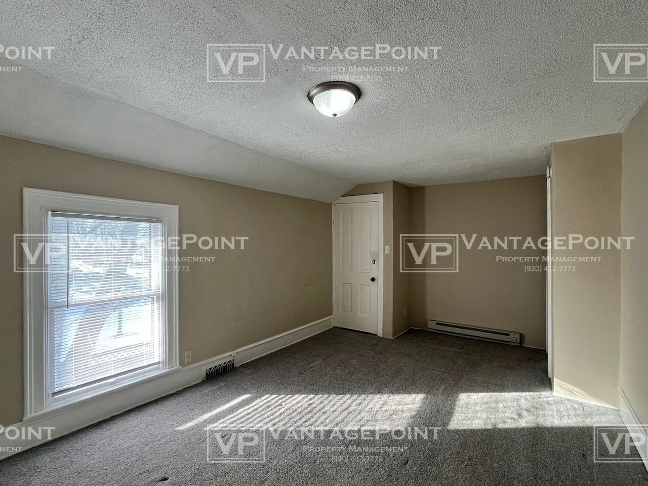 823 1/2 N 14th St - Photo 7 of 18