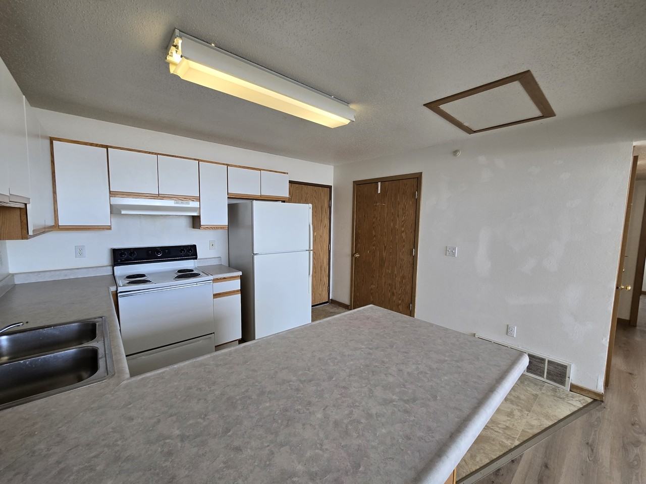 64 Miller Ave Sw #1 - Photo 4 of 28