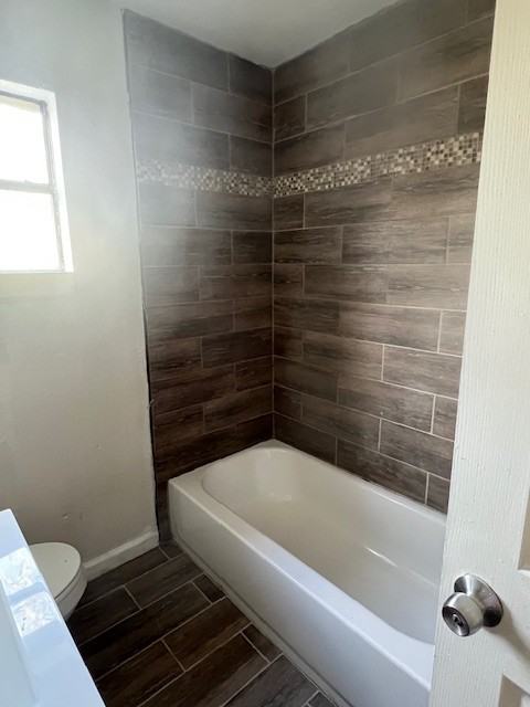 4025 Brandon St #1 - Photo 6 of 14