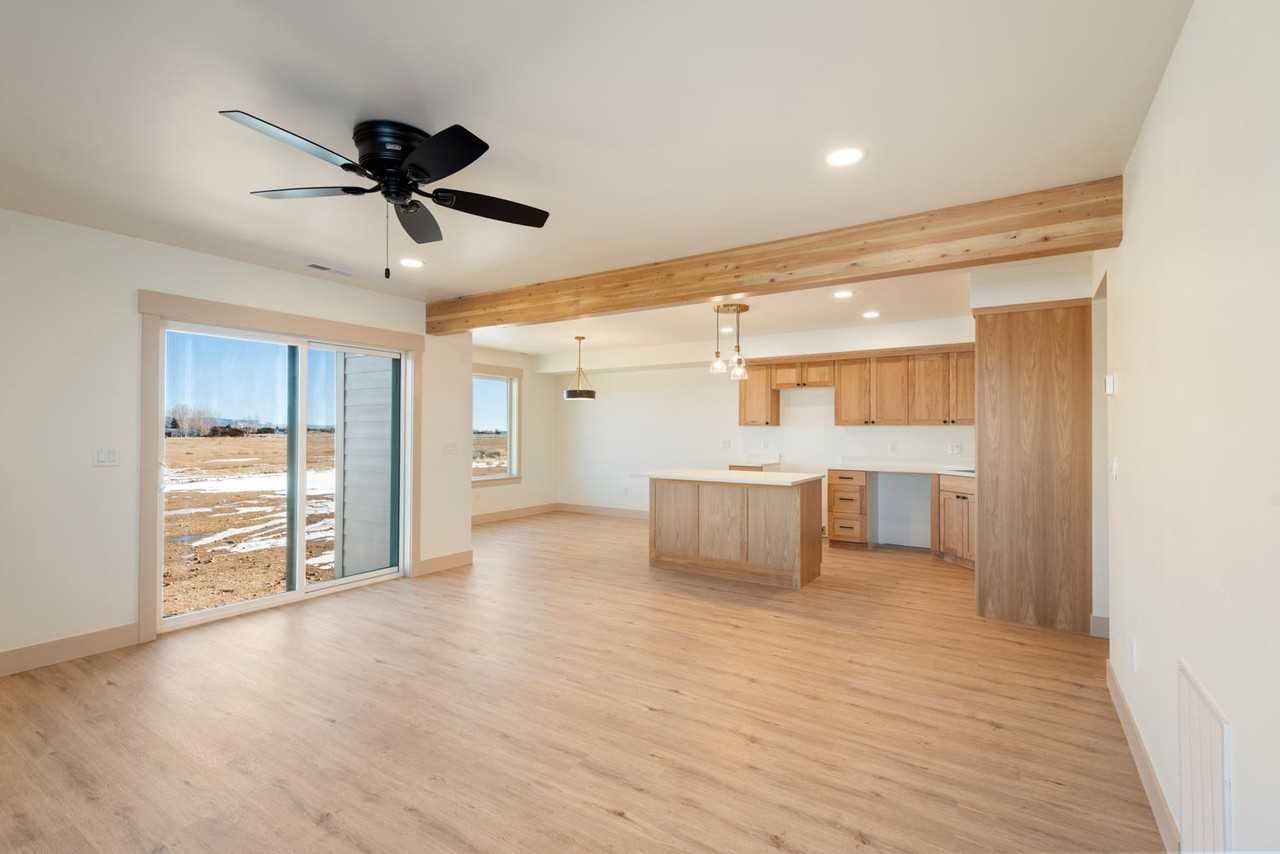 405 Par Ave #1 - Photo 4 of 35