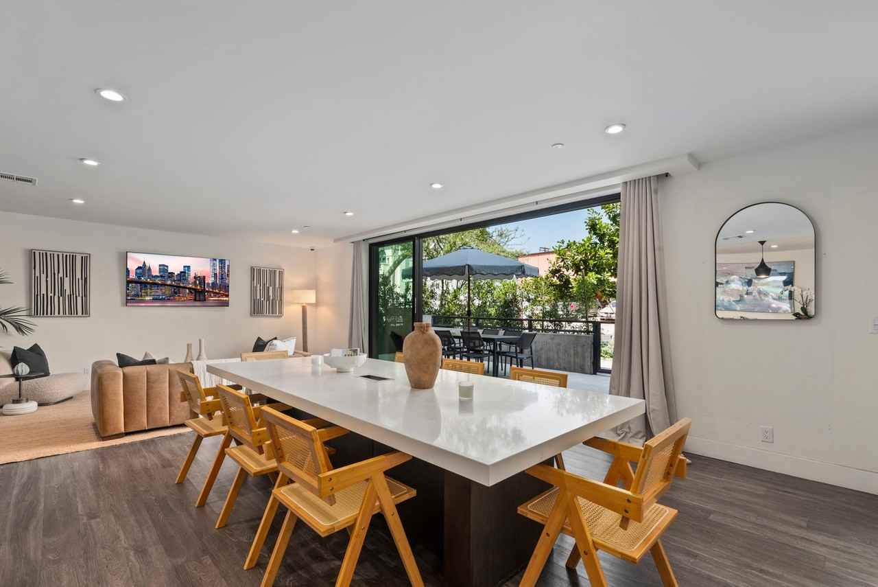 TALA Residences at Alfred - Photo 3 of 11