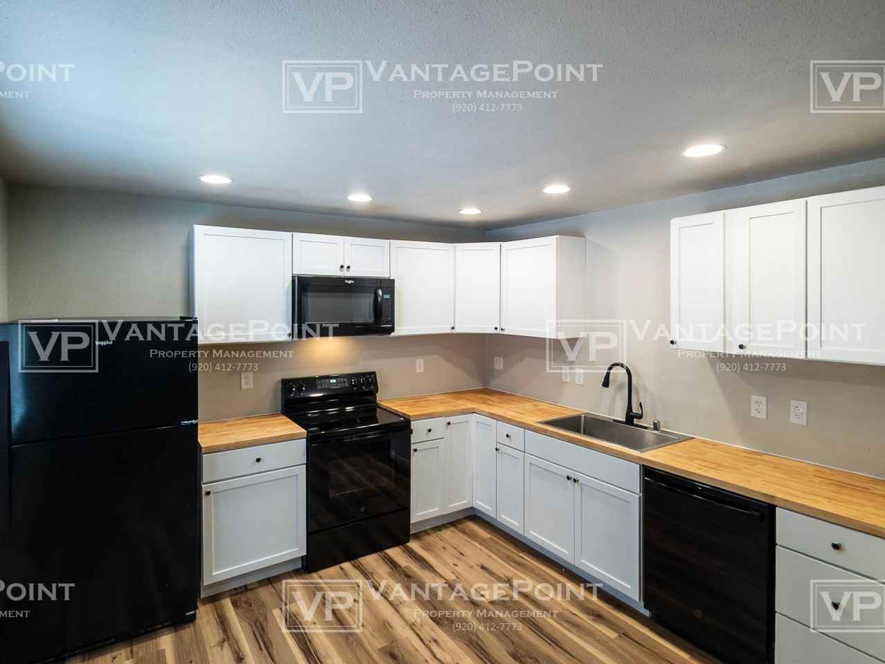 1598 N Oakwood Rd #1598 - Photo 2 of 16