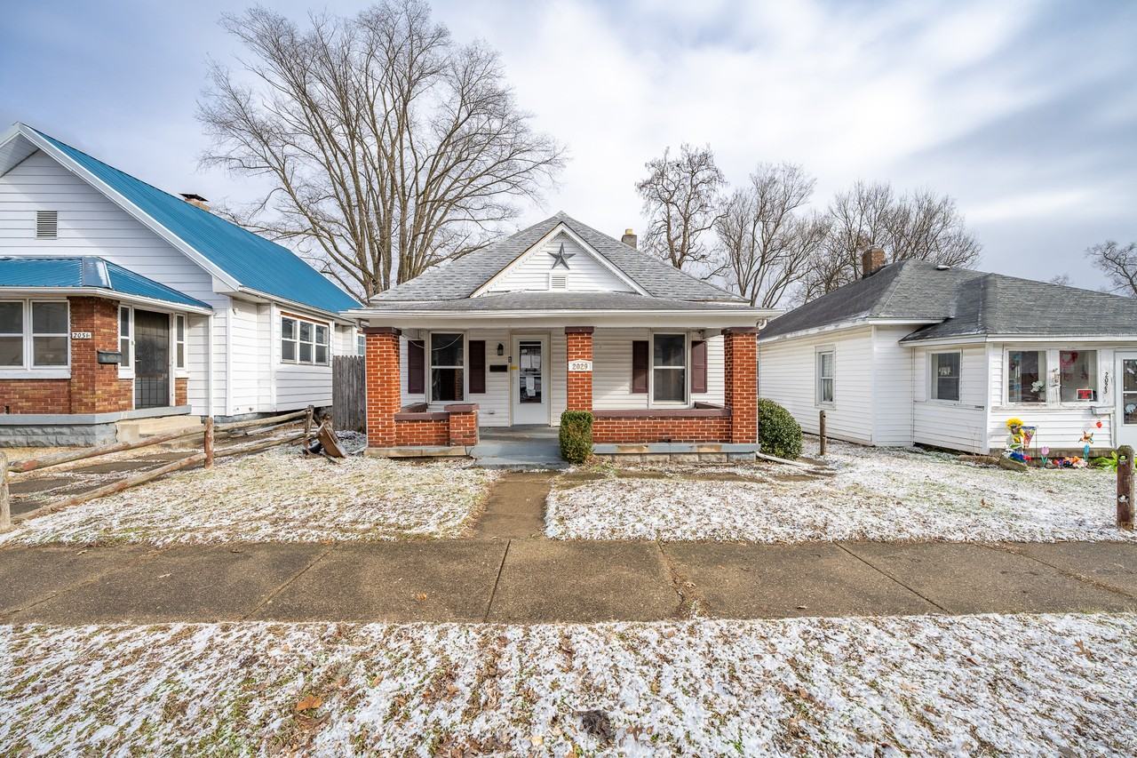 2029 N 22nd St #1 - Photo 5 of 45