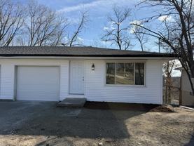 2512 Martin Luther King Jr Dr #1 - Photo 1 of 1