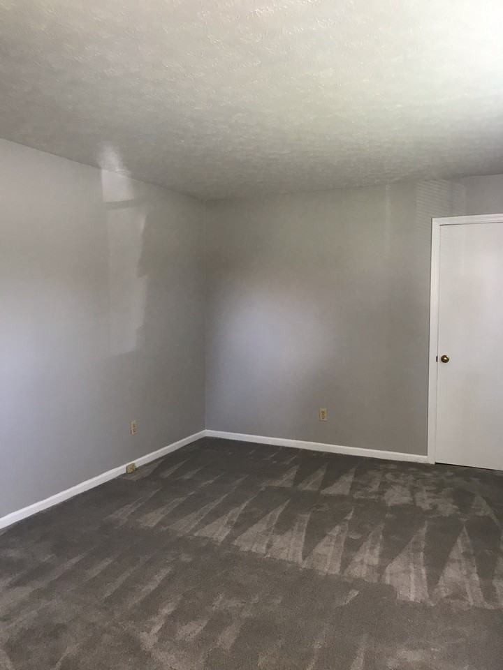 Brenda Dr #1 - Photo 2 of 12