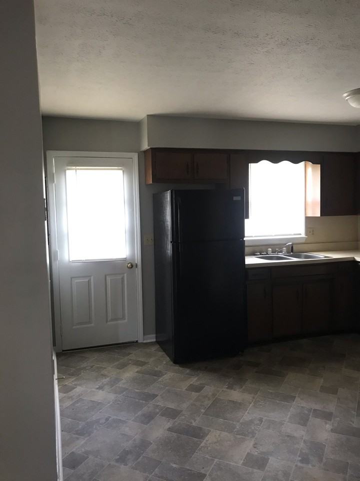 Brenda Dr #1 - Photo 7 of 12