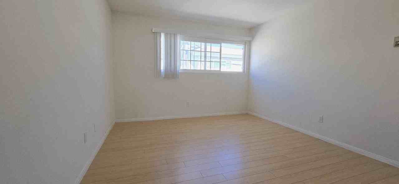 1215 Amethyst St #D - Photo 4 of 6