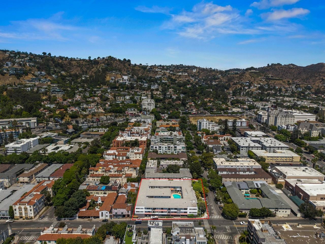 TALA Local at 1301 Havenhurst - Photo 4 of 27