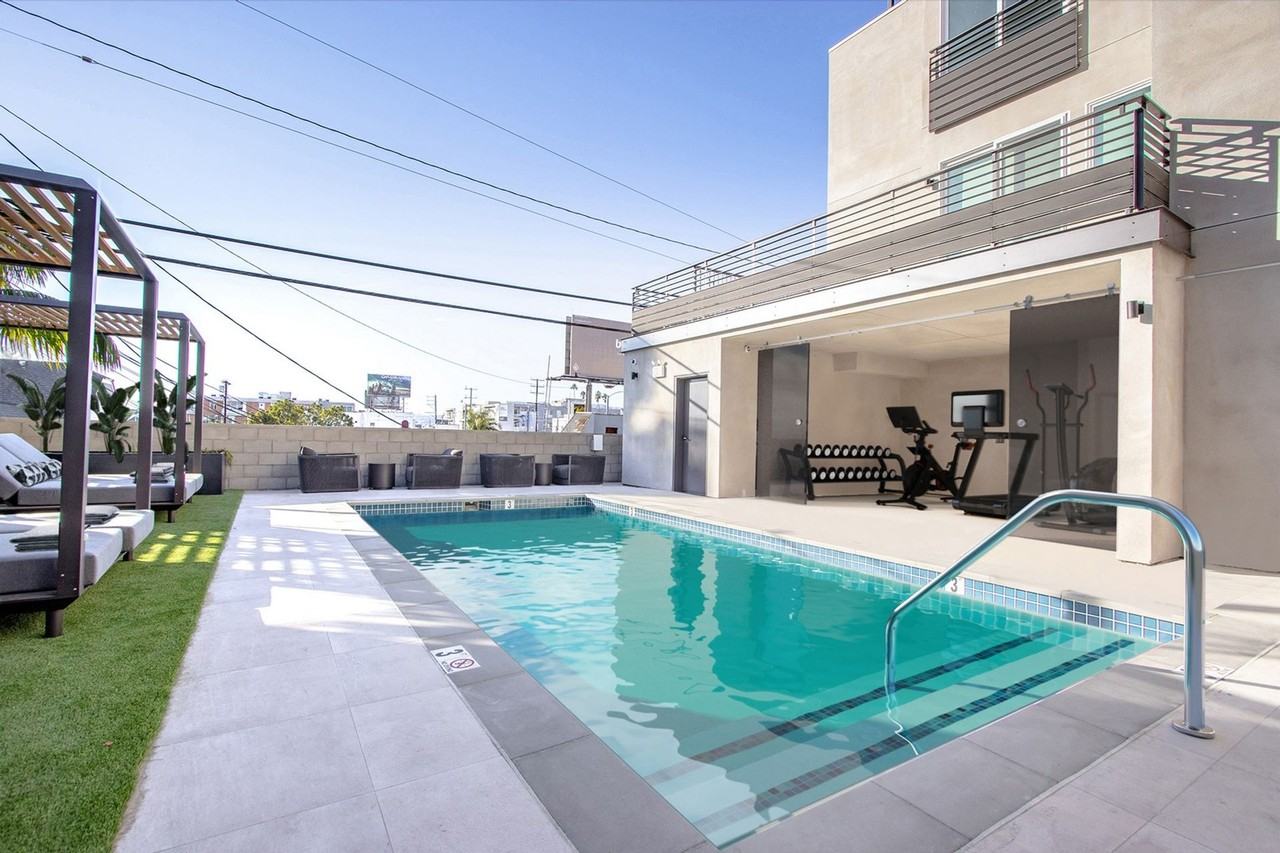 TALA Residences at Gillis House - Photo 3 of 47