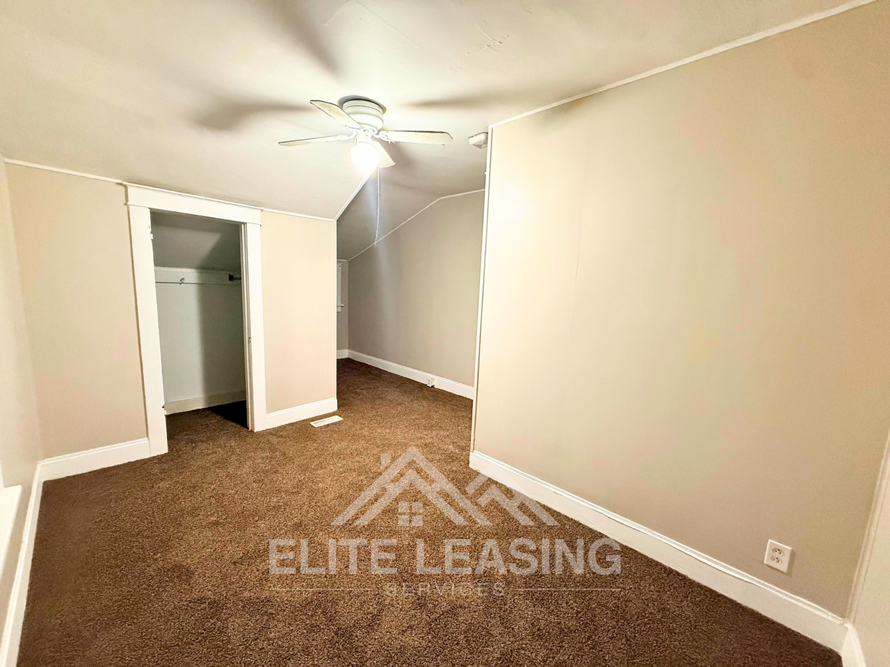 919 Sw 4th St - Photo 7 of 8