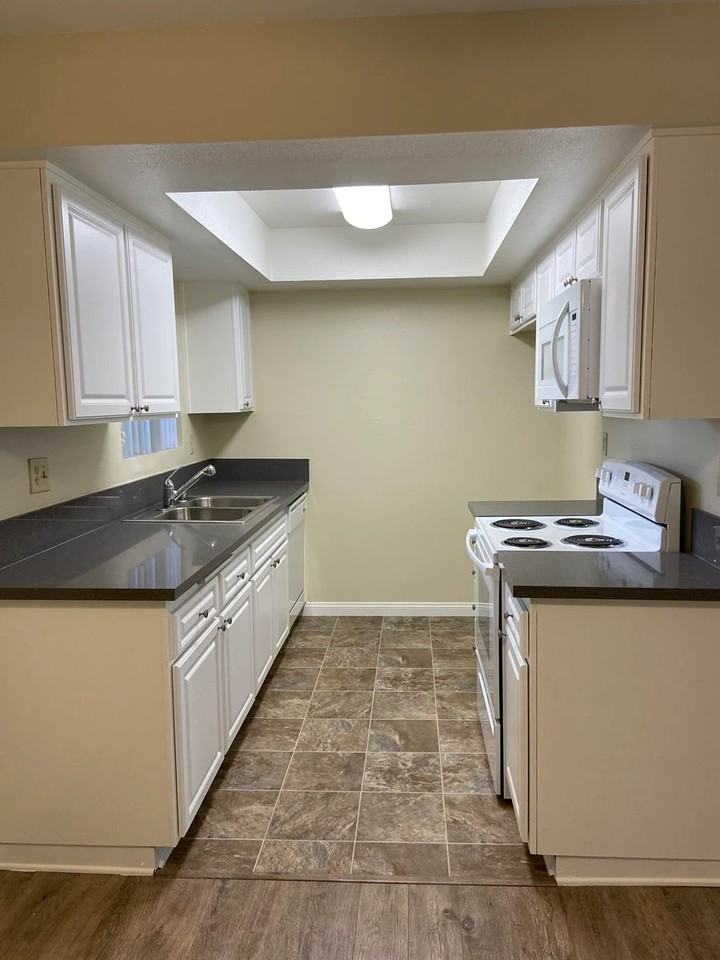 211 West Verdugo - Photo 7 of 50