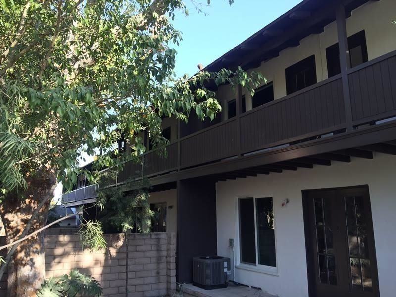 380 N Hollywood Way - Photo 2 of 13