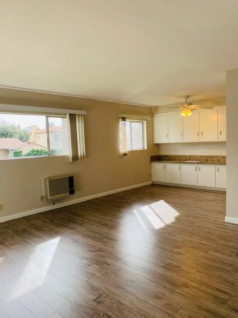 4439 Ocean View Blvd - Photo 4 of 24