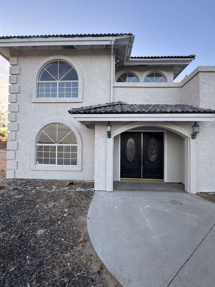 Hacienda Blvd #1 - Photo 3 of 26