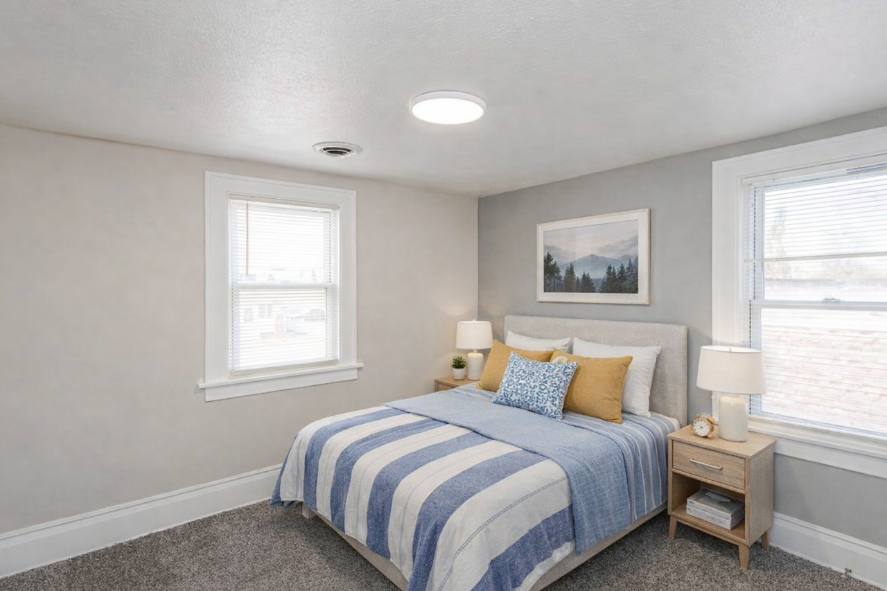 3836 Upton Avenue, Unit Upper - Photo 7 of 10