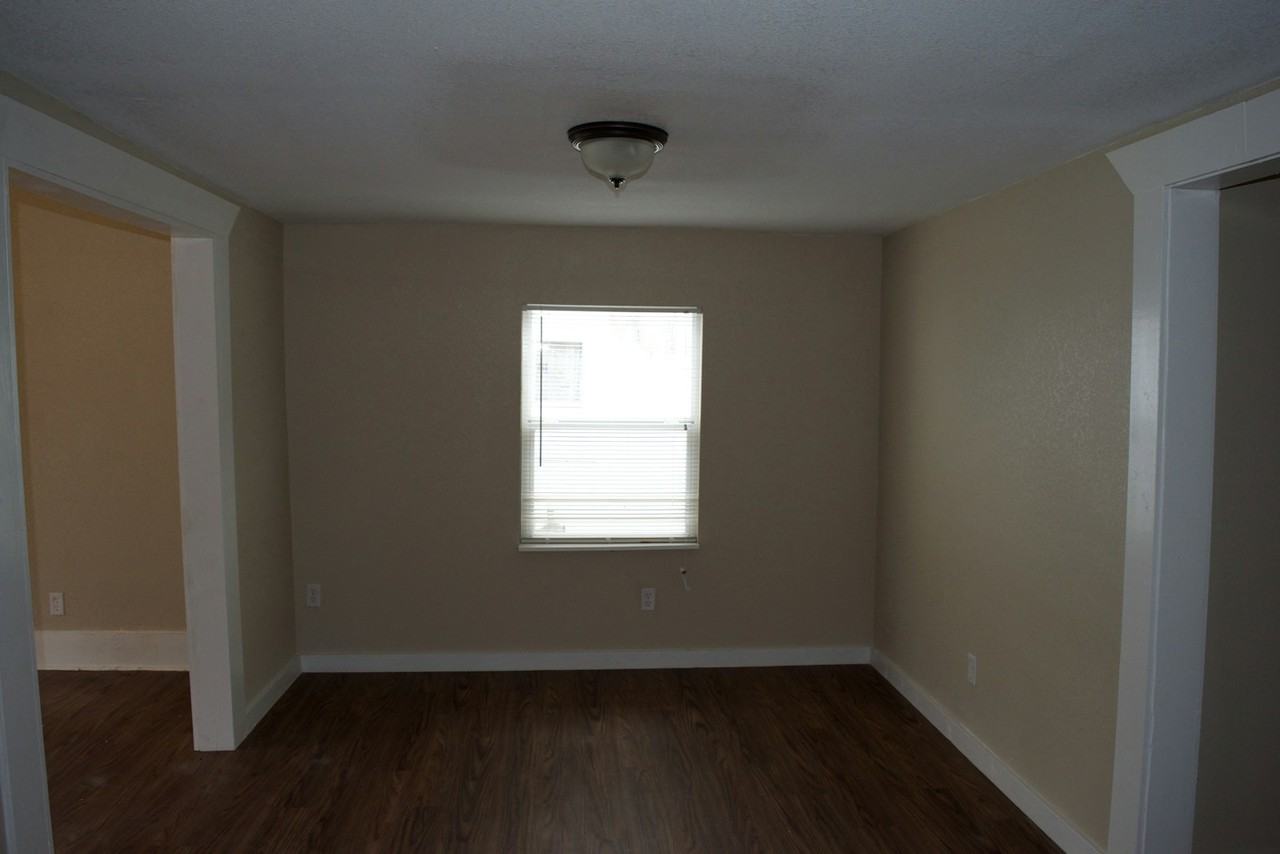 521 South Polaris - Photo 5 of 15