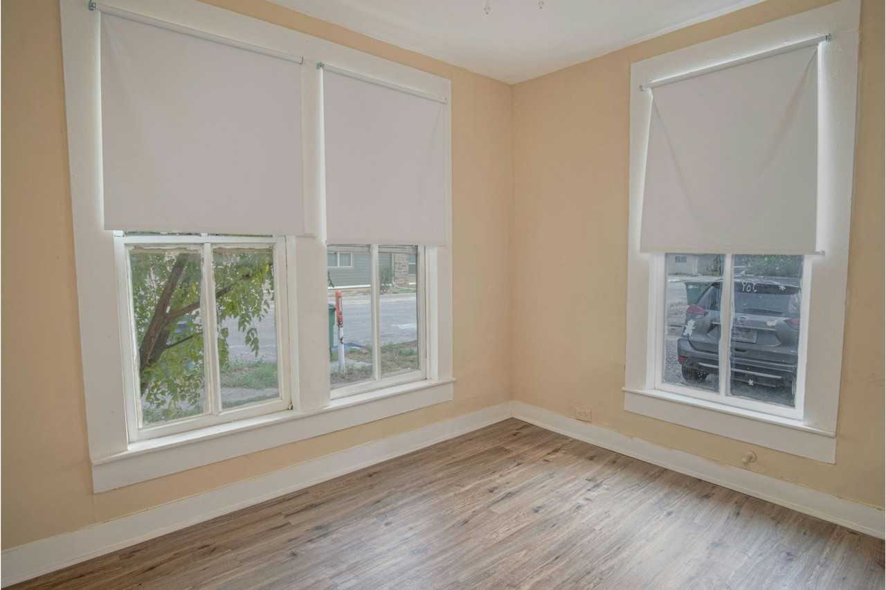 111 S Olive Street, Unit A - Photo 4 of 8