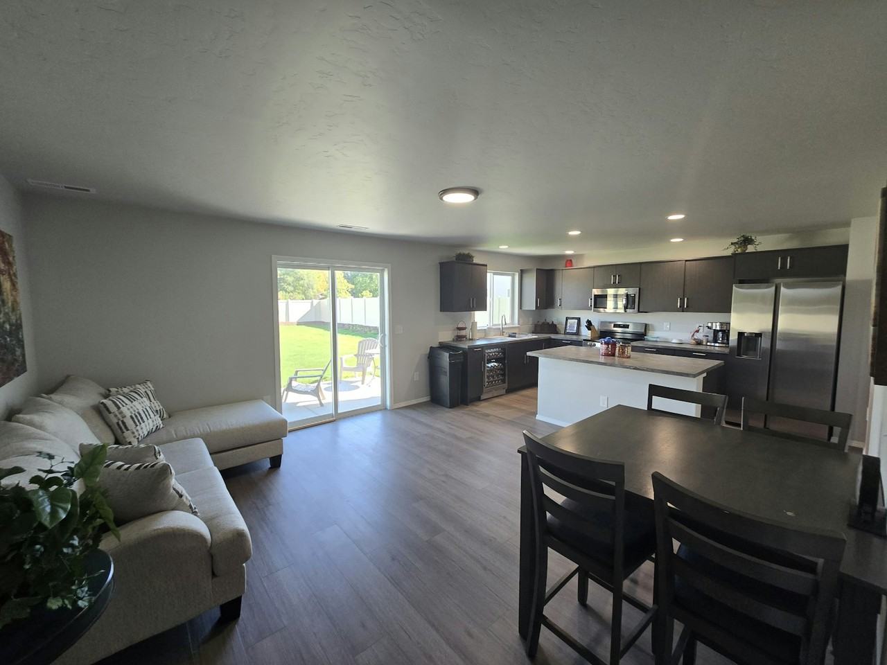672 South Blackfoot ave., Emmett, ID 83617, Unit Cascade - Photo 2 of 15